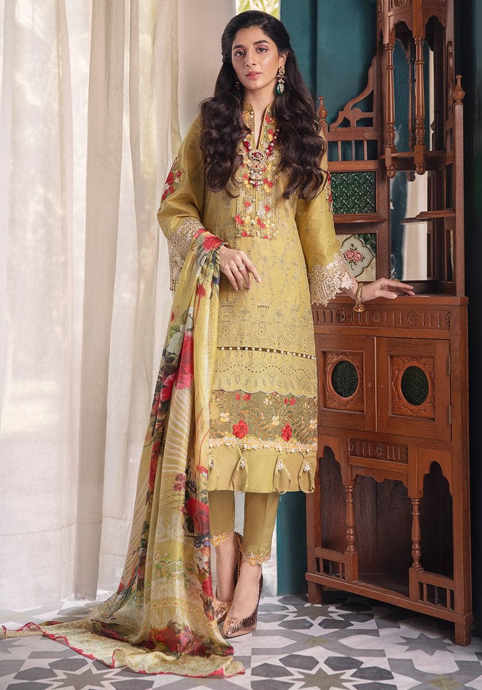 img_elaf_festive_chiknakari_lawn_22_awwal_boutique