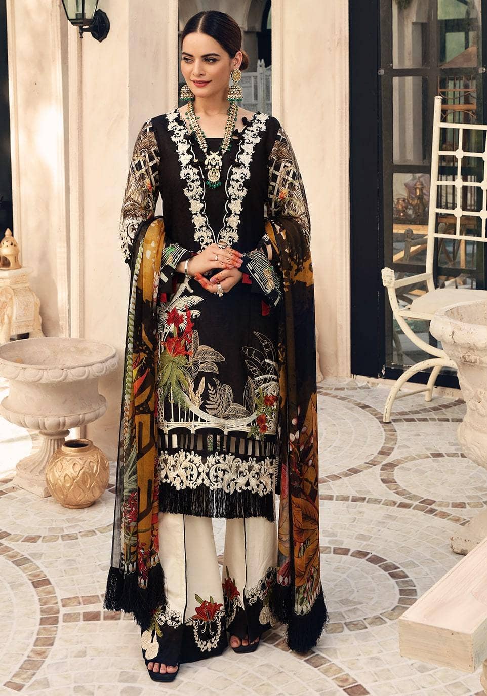 img_elaf_festive_chikankari_lawn_collection_awwal_boutique