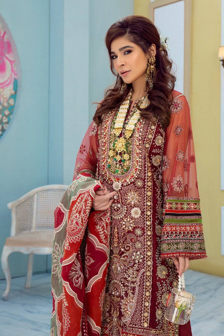 img_maryam_hussain_wedding_edition_awwal_boutique
