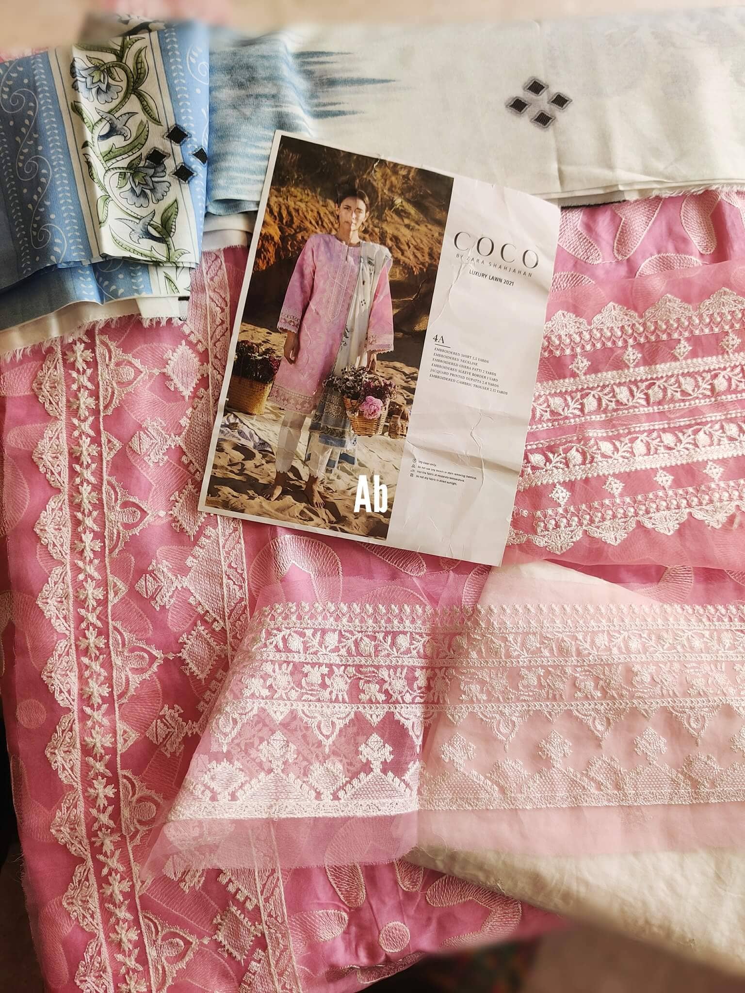 img_open_pic_coco_luxury_lawn_2021_awwal_boutique