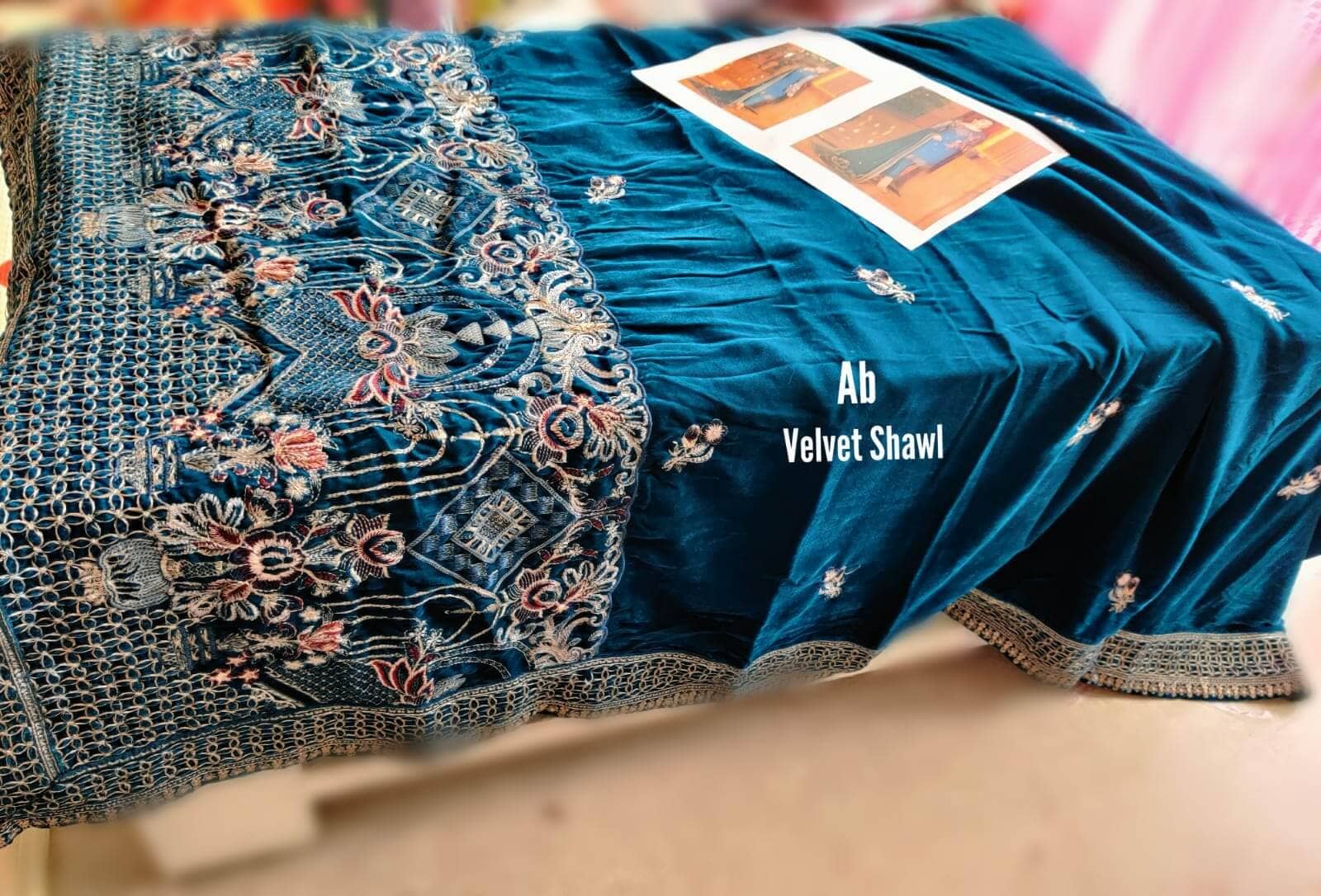 img_open_pics_ramsha_velvet_awwal_boutique