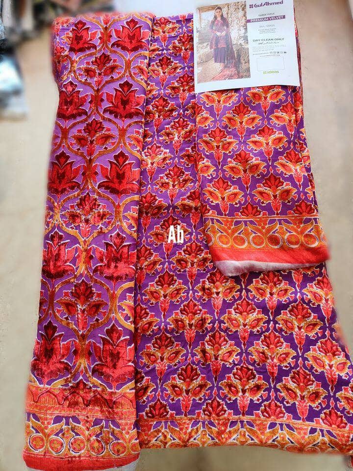 img_gul_ahmed_velvet_awwal_boutique