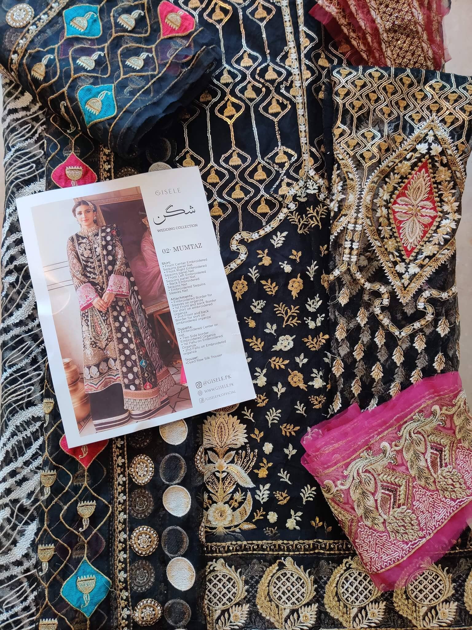 img_open_pics_giselle_awwal_boutique