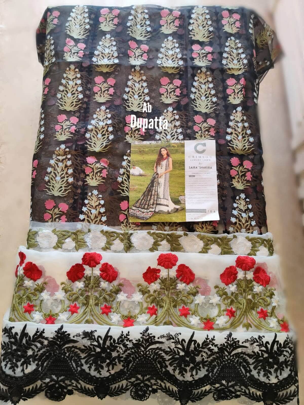 img_open_pics_crimson_awwal_boutique