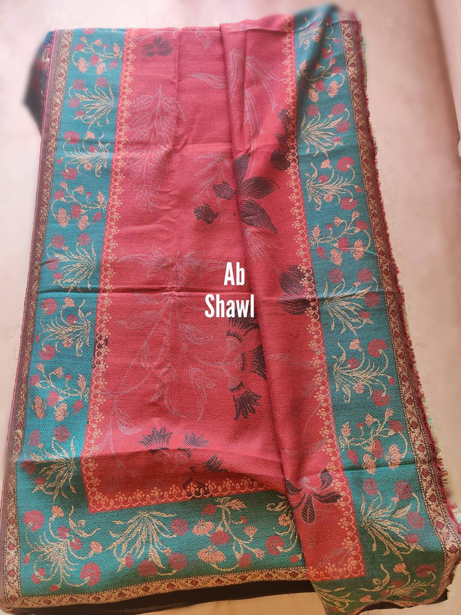 img_open_pic_sana_safinaz_awwal_boutique