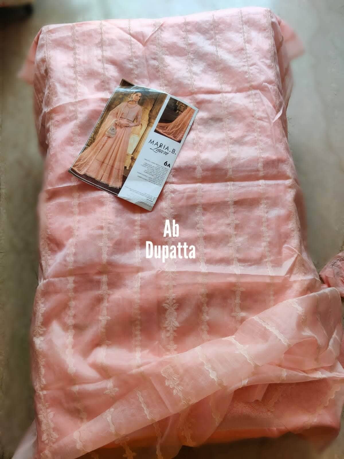 Open Pics\Maria B Lawn 22/6A