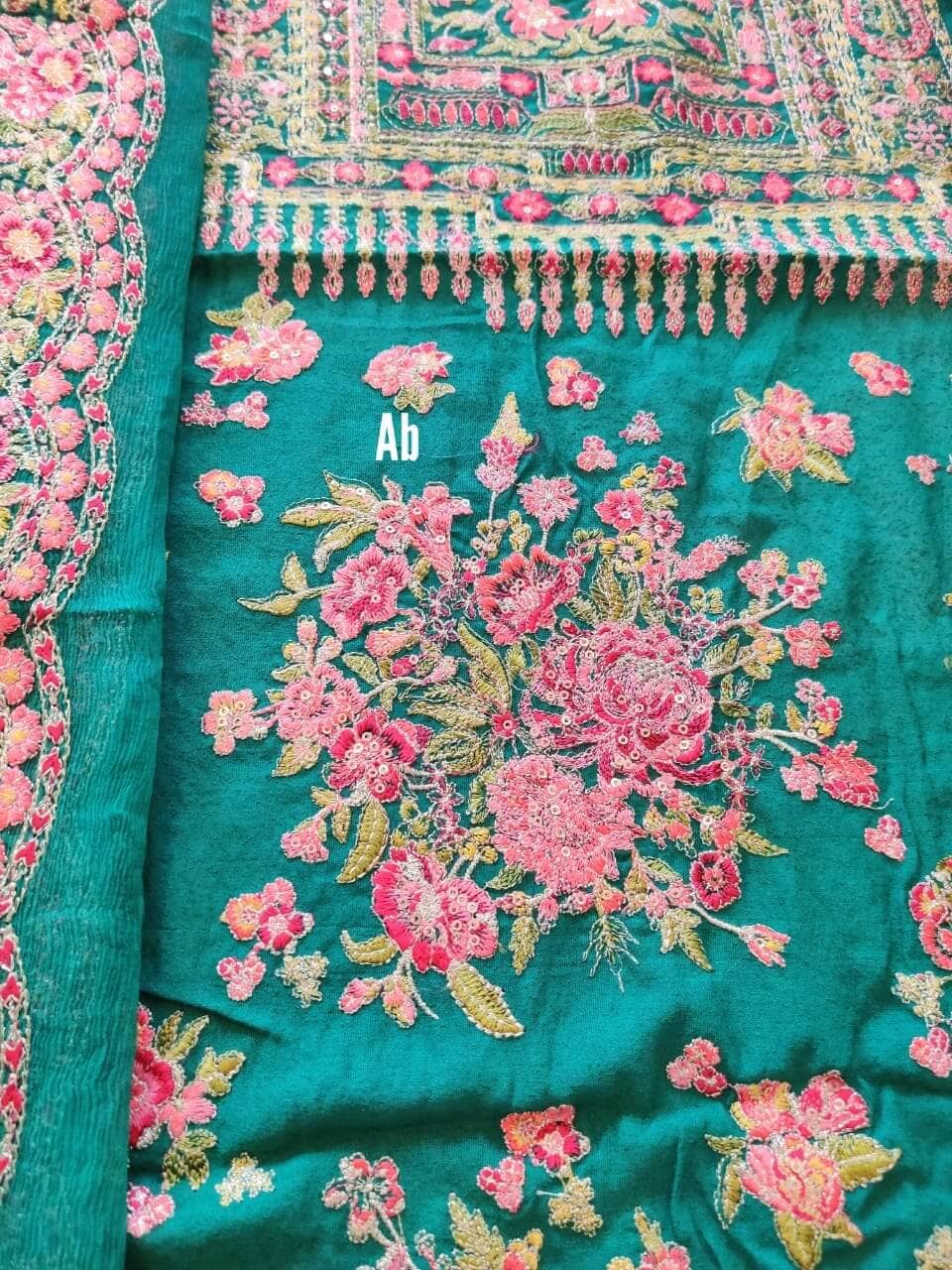 img_open_pic_hussain_rehar_awwal_boutique