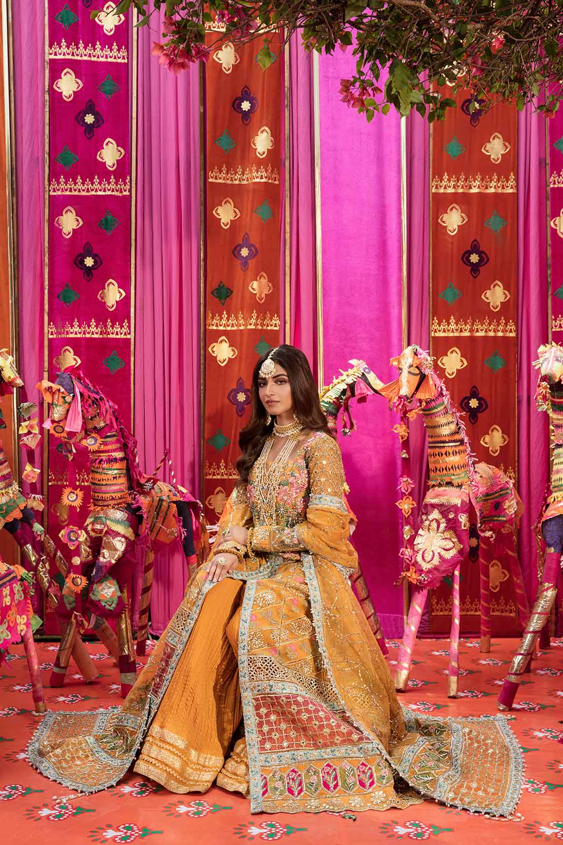 img_crimson_wedding_edition_awwal_boutique