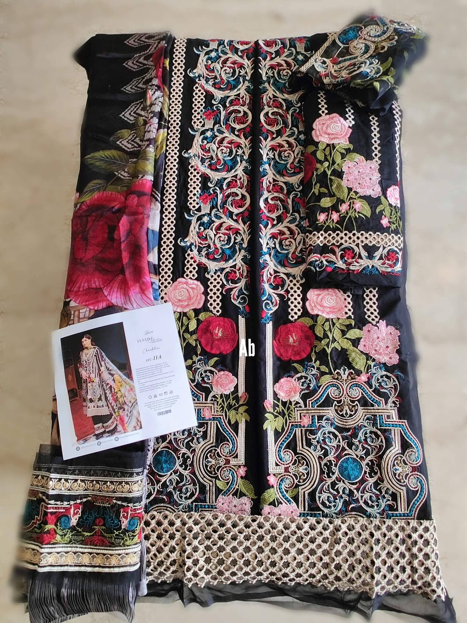 img_open_pic_elaf_lawn_22-Awwal_boutique