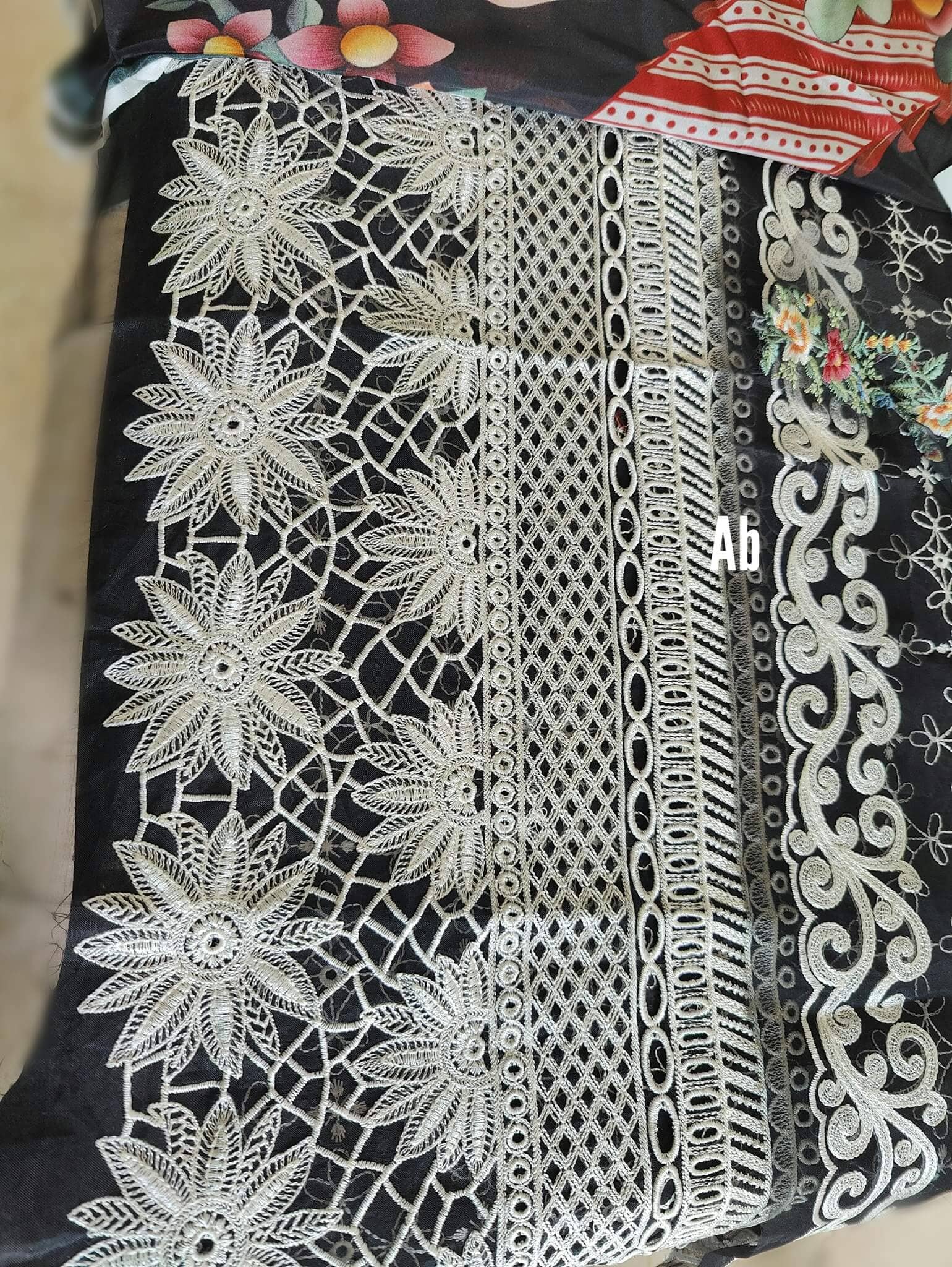 img_open_pic_hemline_mushq_awwal_boutique