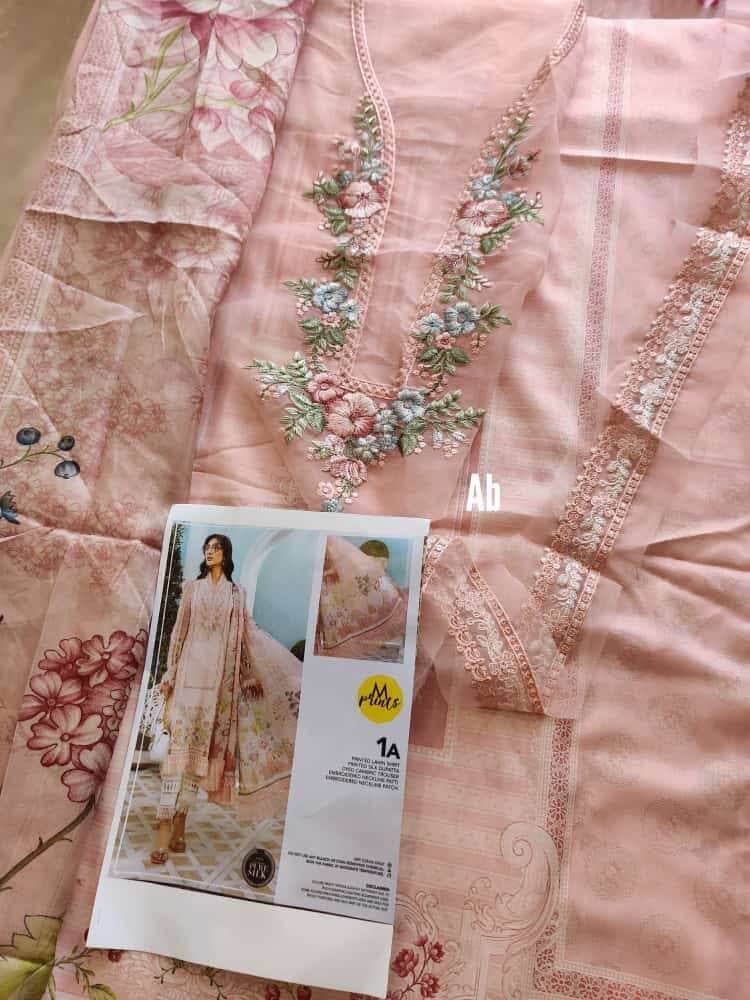 img_open_pic_maria_B_lawn_22_awwal_boutique