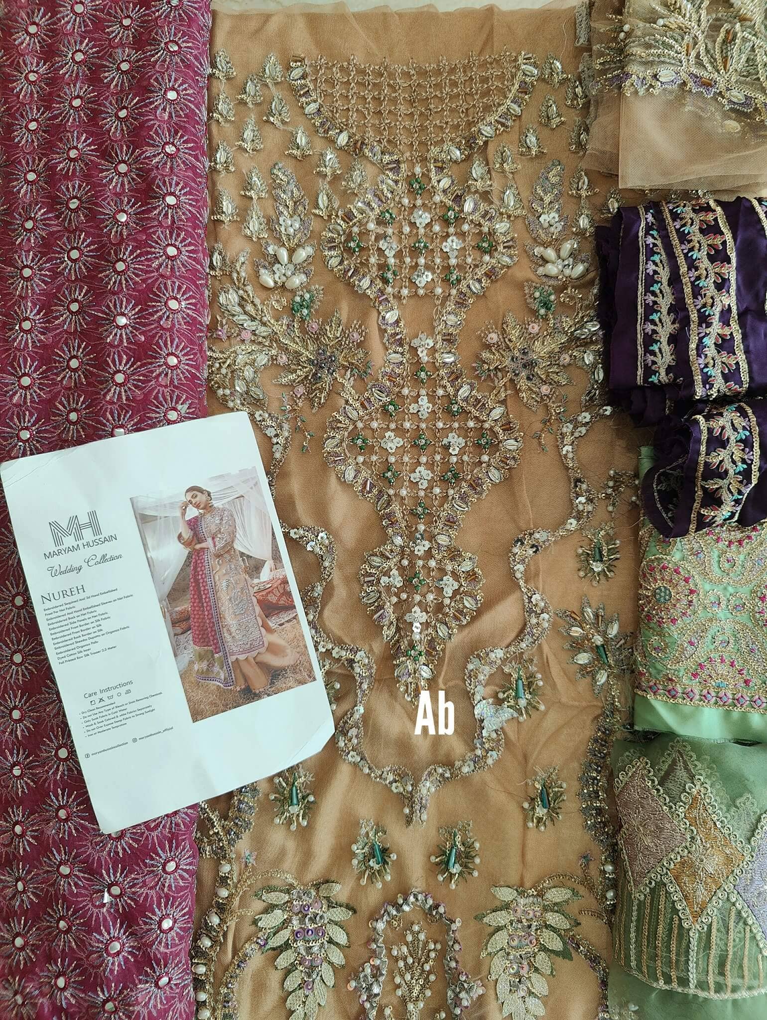 img_maryam_hussain_wedding_open_pic_awwal_boutique