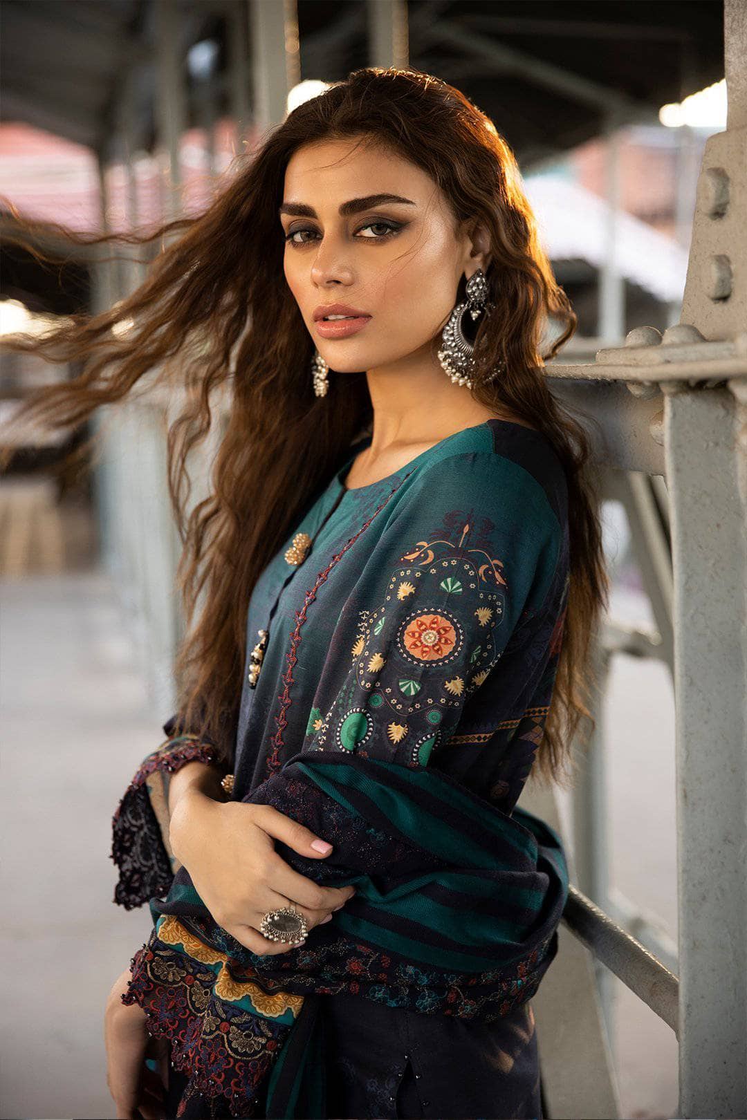 img_nureh_maya_khaddar_vol_2_awwal_boutique