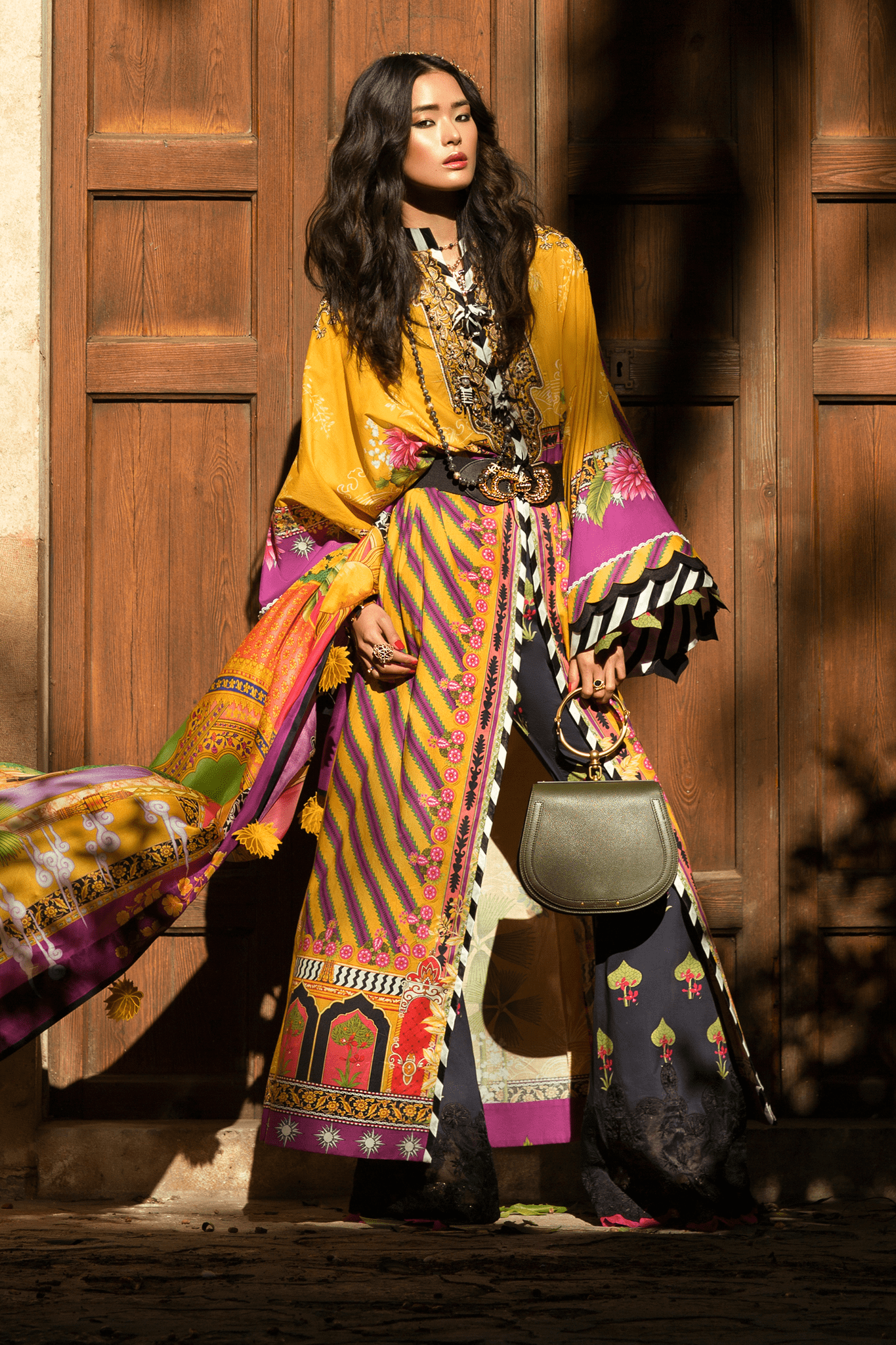 Élan Luxury Lawn Collection EL-09 B (VIVIR)