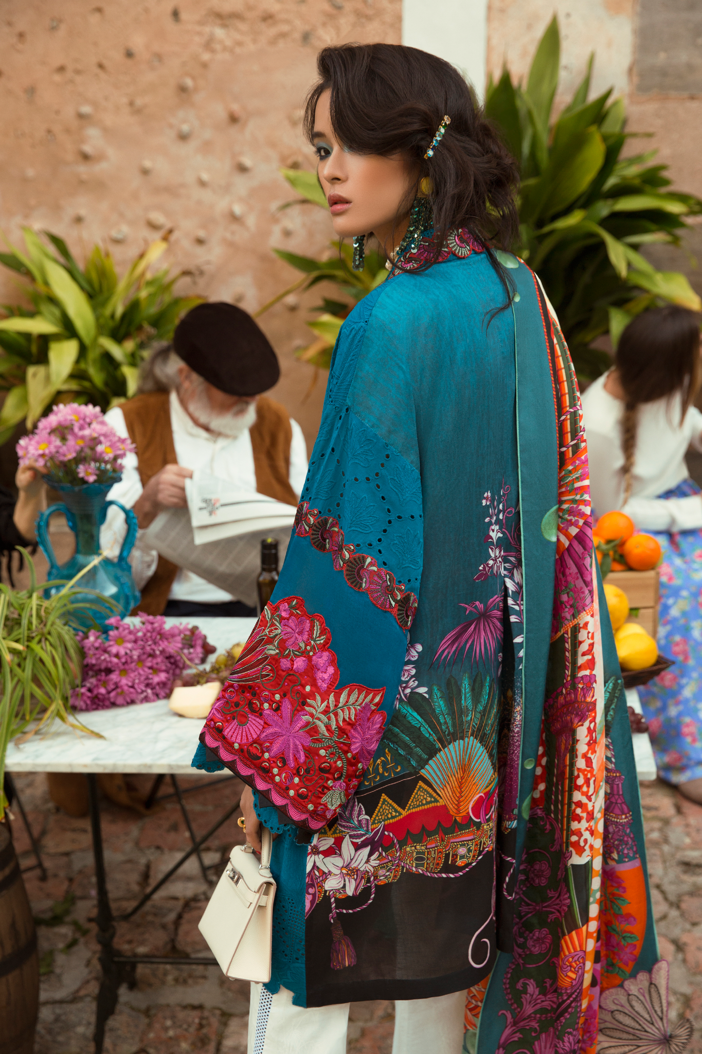 Élan Luxury Lawn Collection EL-07 A (MARIPOSA)