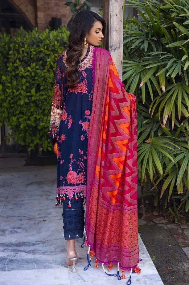 img_sana_safinaz_luxury_lawn_22_awwal_boutique