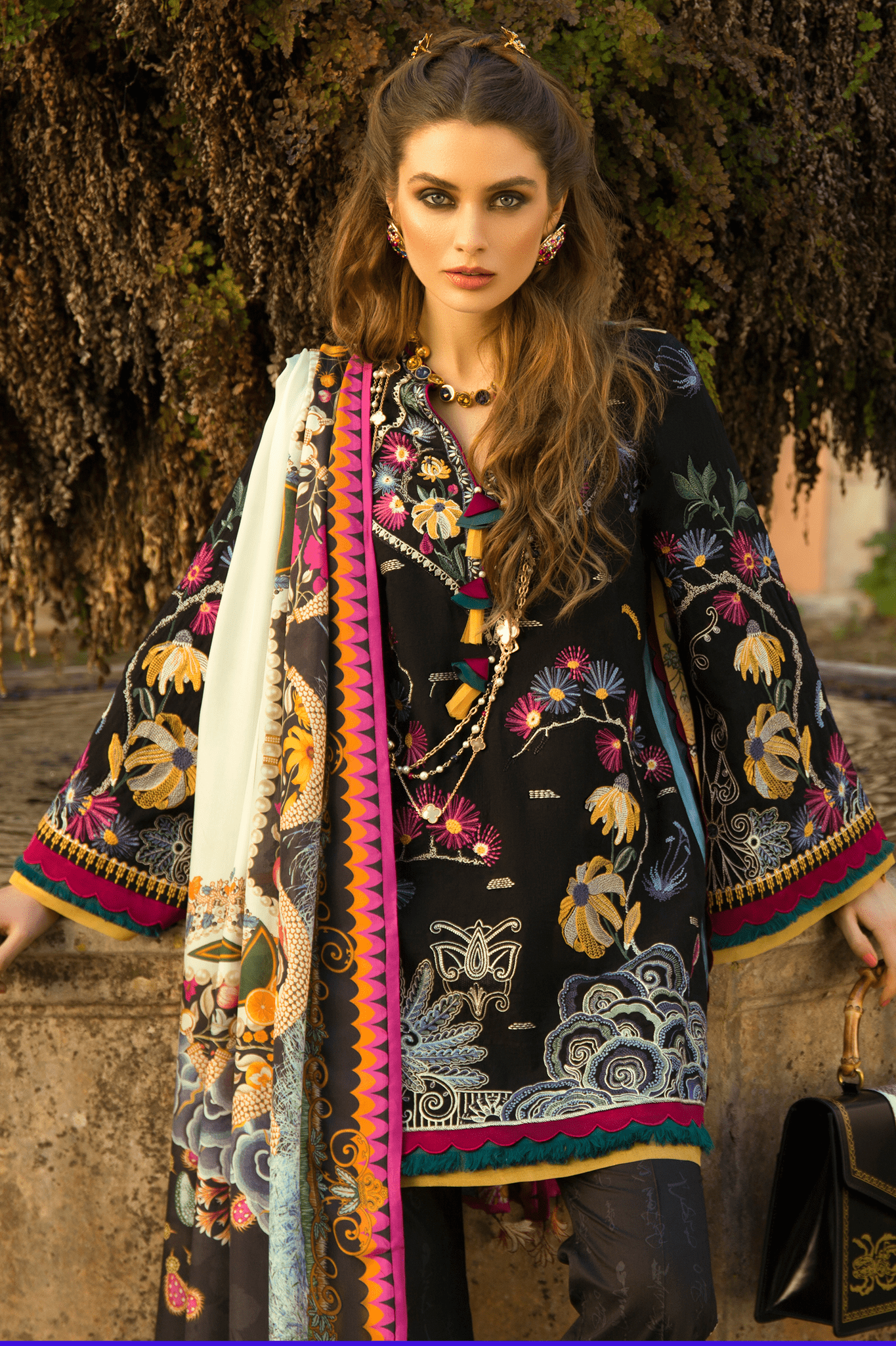 img_elan_lawn_collection_sale_awwal_boutique