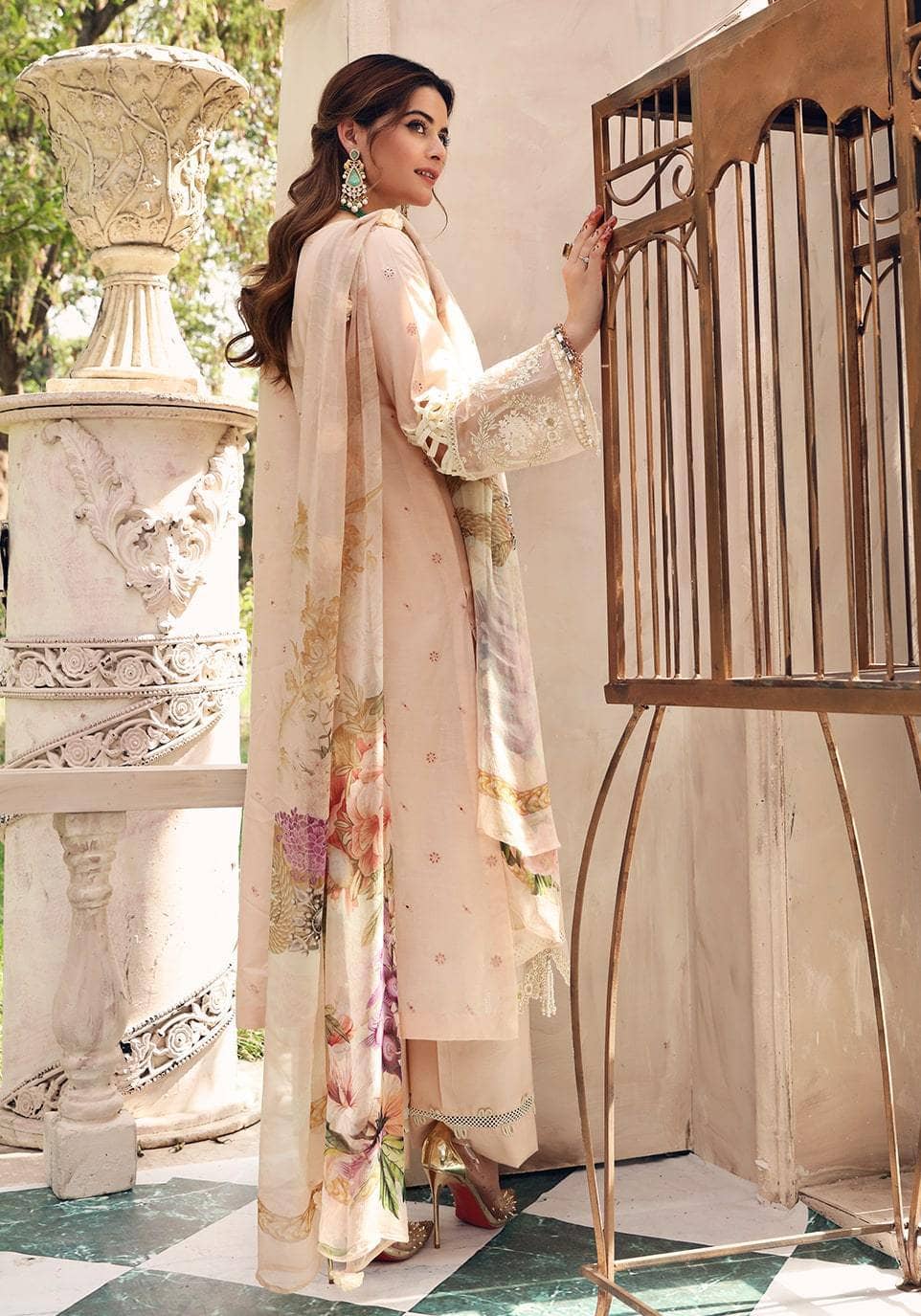 img_elaf_festive_chikankari_lawn_collection_awwal_boutique