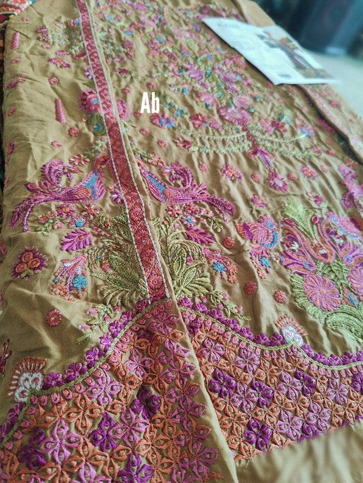 img_elan_lawn_22_awwal_boutique