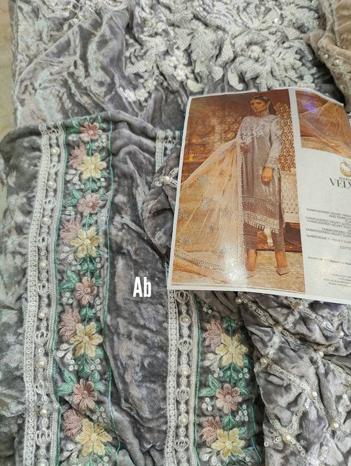 img_open_pic_maria_b_velvet_awwal_boutique