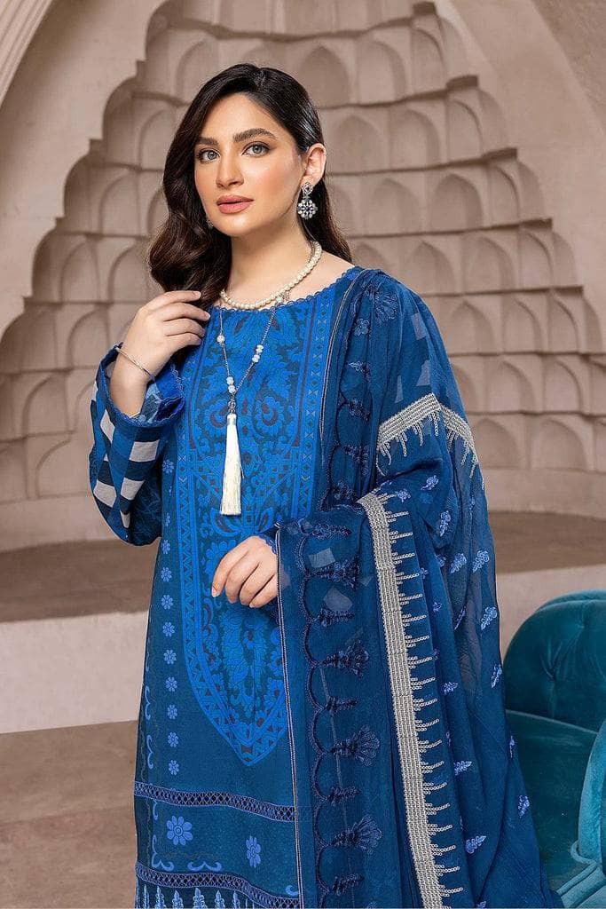 Img_charizma_naranji_lawn_awwal_boutique