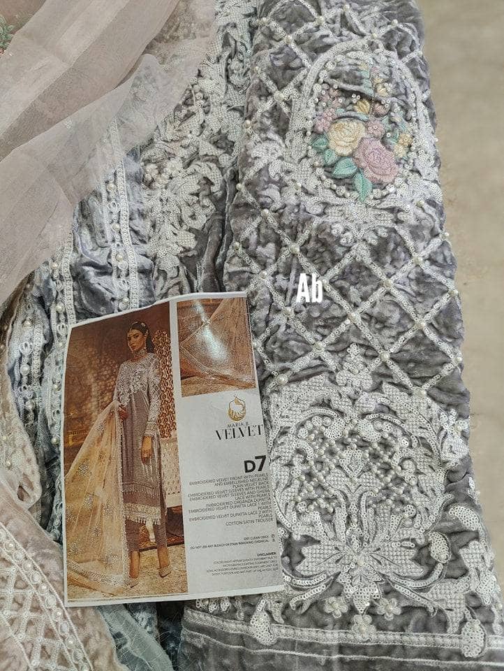 img_open_pic_maria_b_velvet_awwal_boutique