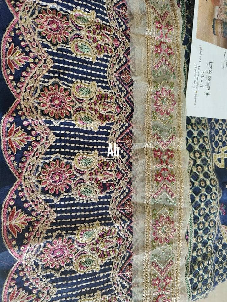 img_open_pic_qalamkar_q_line_linen_awwal_boutique