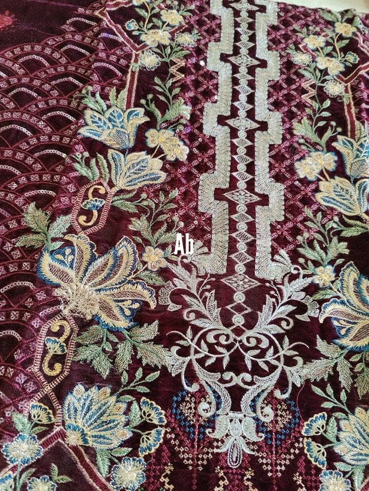 img_ramsha_velvet_awwal_boutique