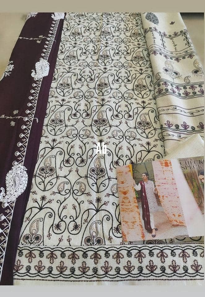 img_open_pic_winter_pakistani_suit_awwal_boutique