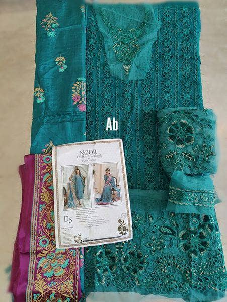 img_open_pic_saadia_asad_laserkari_awwal_boutique