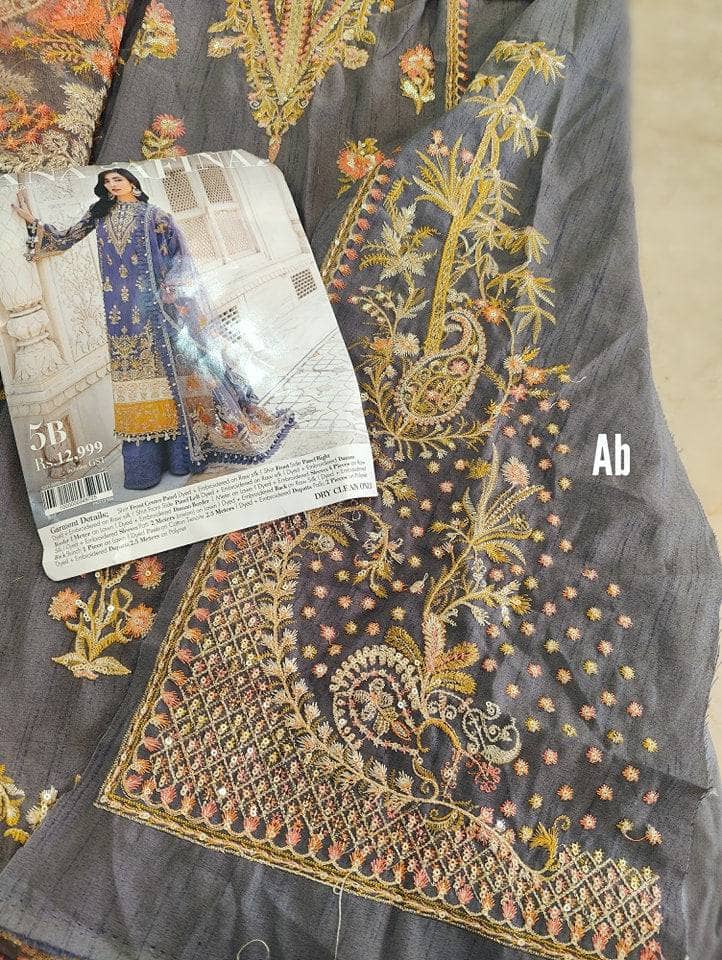 img_open_pic_sana_safinaz_winter_luxury_22_awwal_boutique