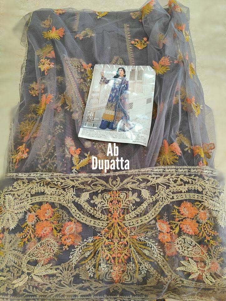 img_open_pic_sana_safinaz_winter_luxury_22_awwal_boutique