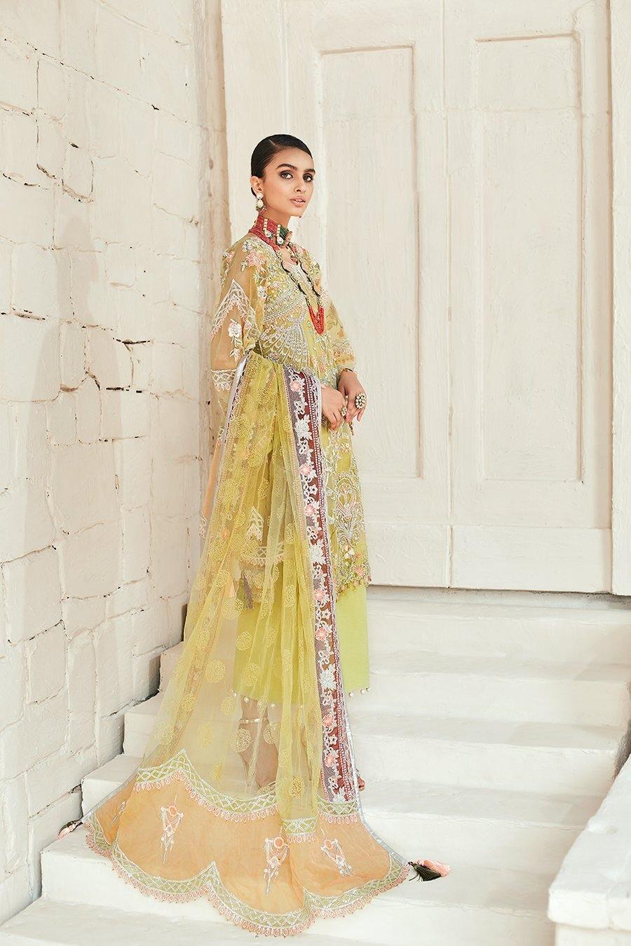 img_maryam_hussain_luxury_formals_chiffon_wedding_awwal_boutique