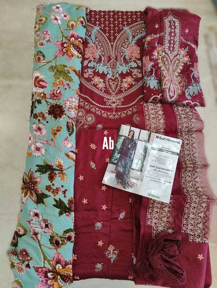 img_gul_ahmed_winter_22_awwal_boutique