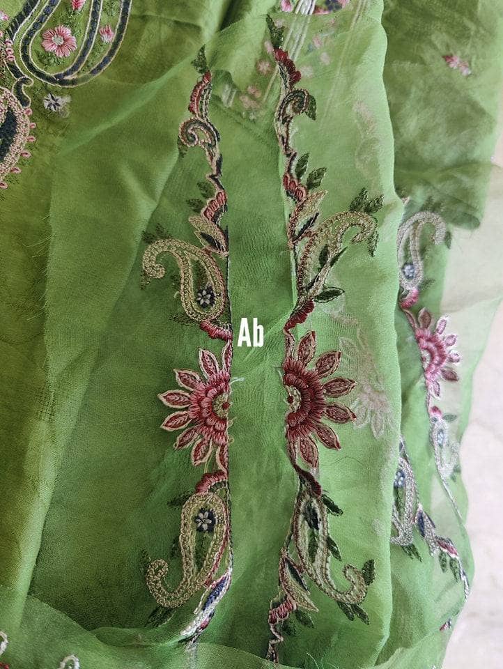 img_zara_shahjahan_22_awwal_boutique