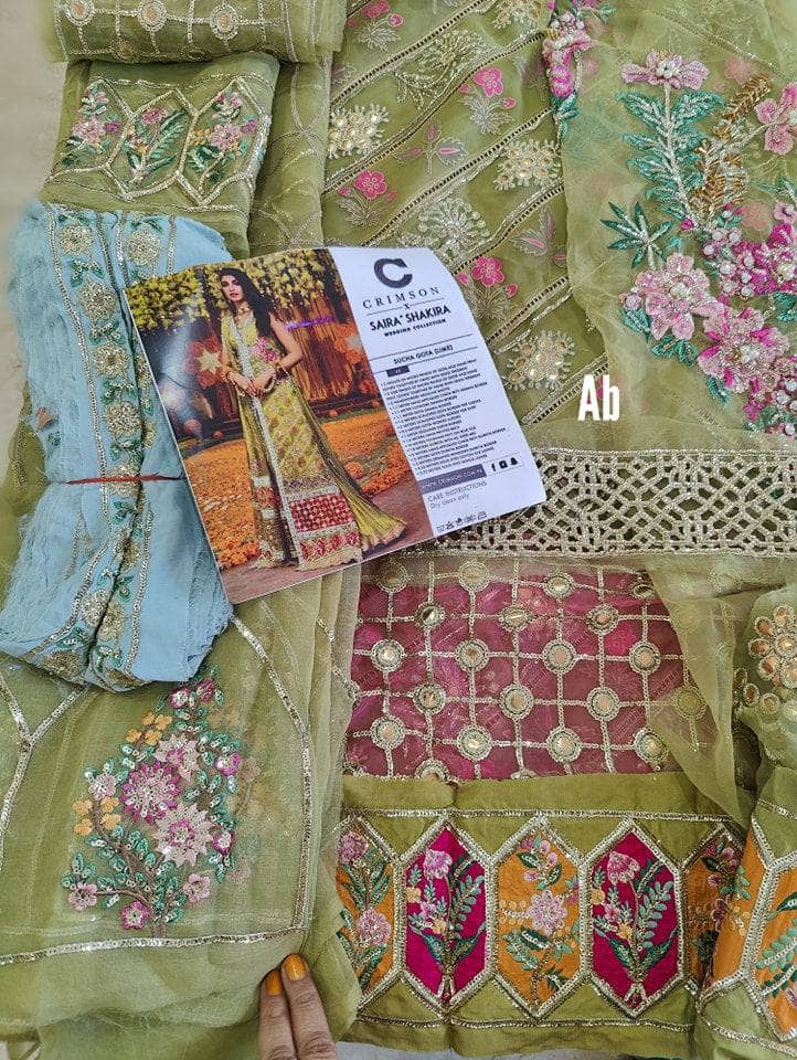 img_open_pic_crimson_wedding_edition_awwal_boutique