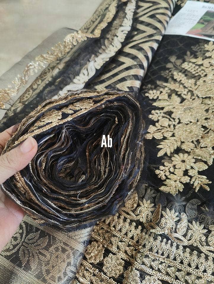 img_roheenaz_2023_awwal_boutique