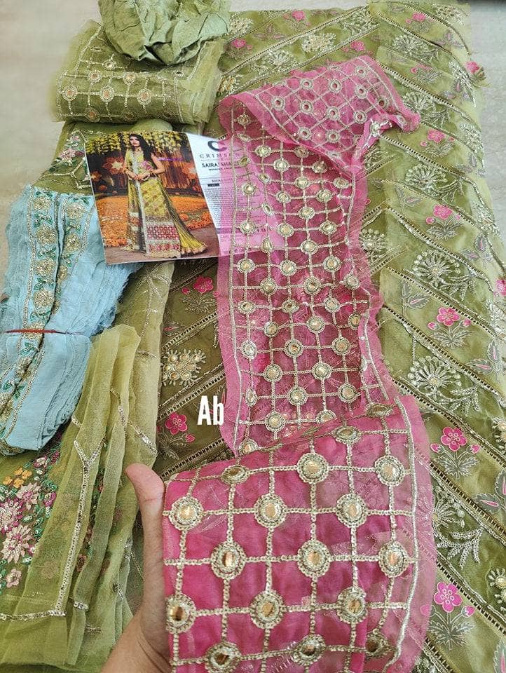 img_open_pic_crimson_wedding_edition_awwal_boutique