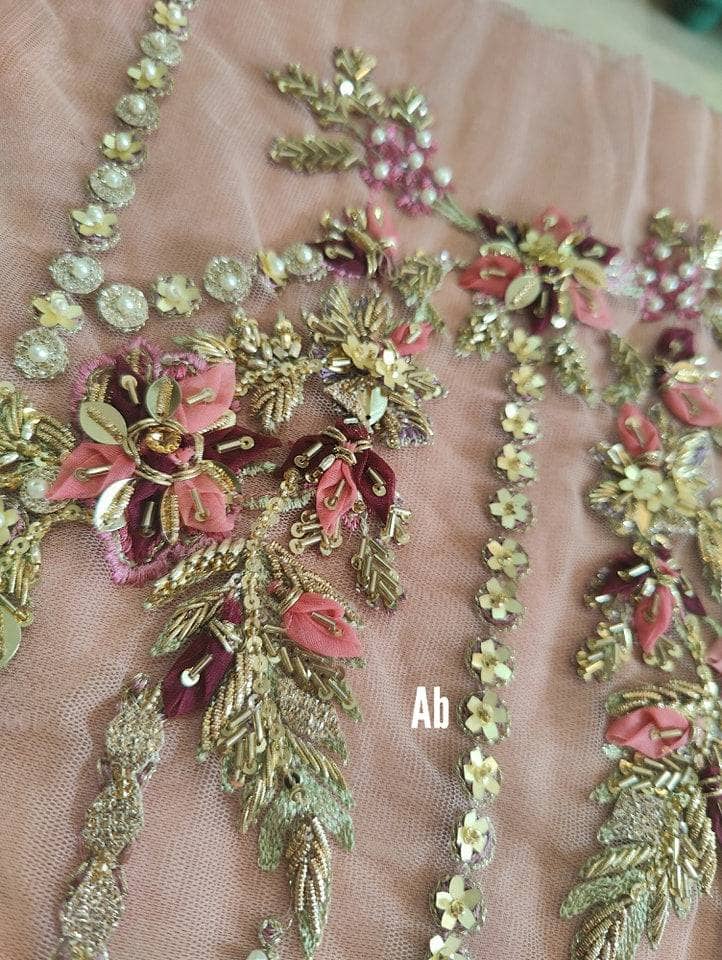 img_maryam_hussain_wedding_awwal_boutique