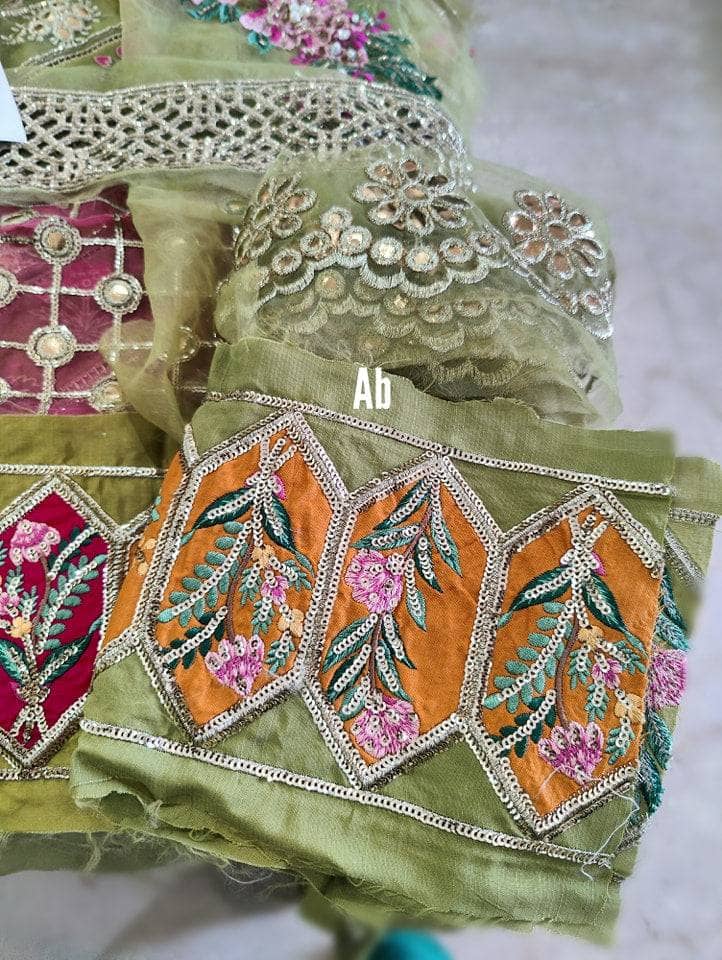 img_open_pic_crimson_wedding_edition_awwal_boutique