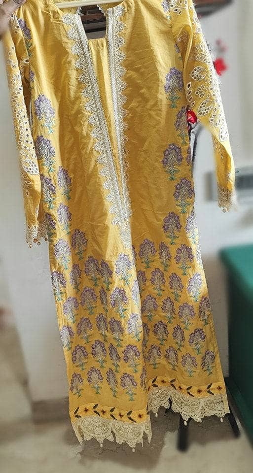 Awwal Pret-Stiched Charizma Signature/XL