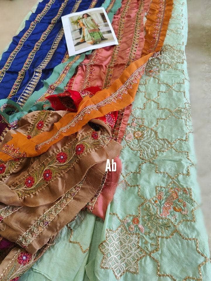 Open Pic/Elan Lawn/EL22-15 A (NADINE)