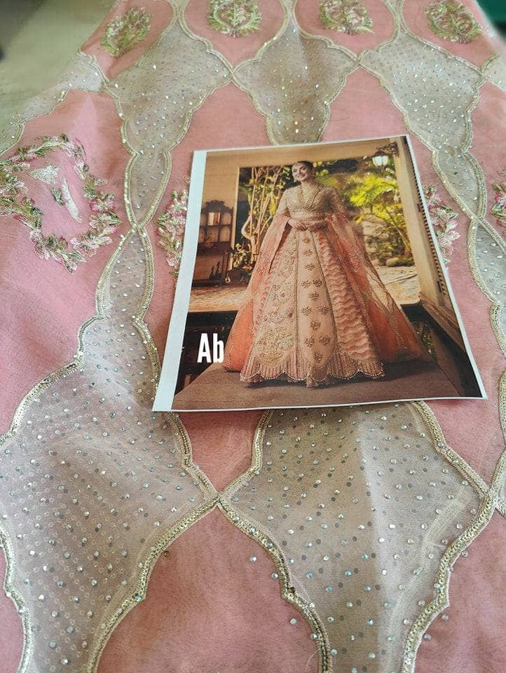 img_open_pic_crimson_wedding_awwal_boutique