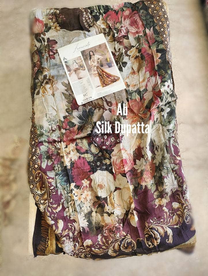 img_open_pic_adans_libas_luxuriate_awwal_boutique