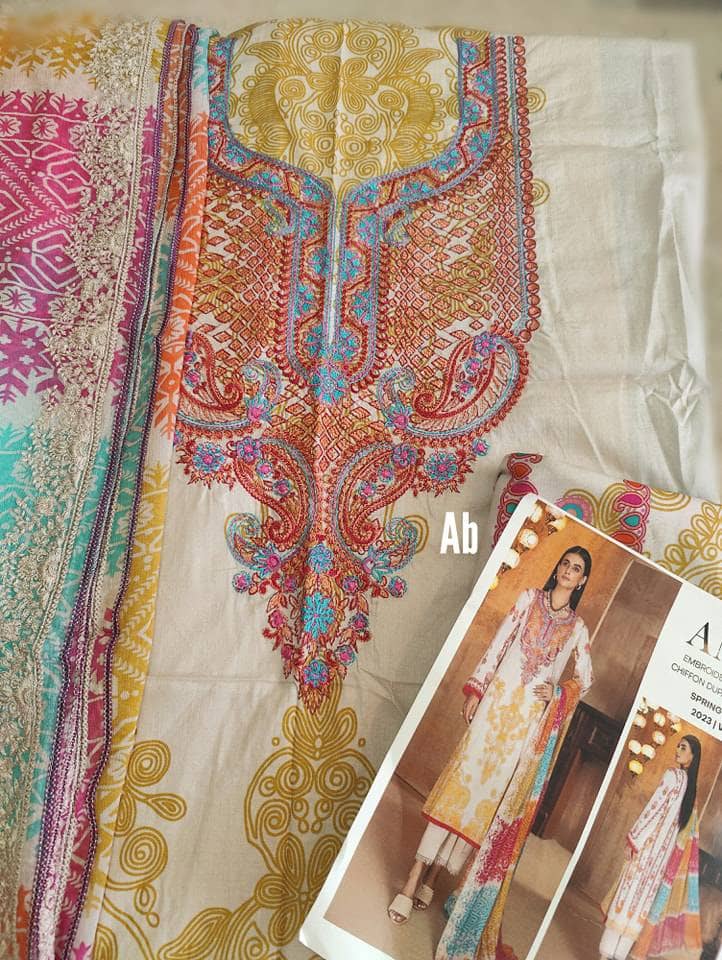 Open Pic/Charizma Aniiq Lawn