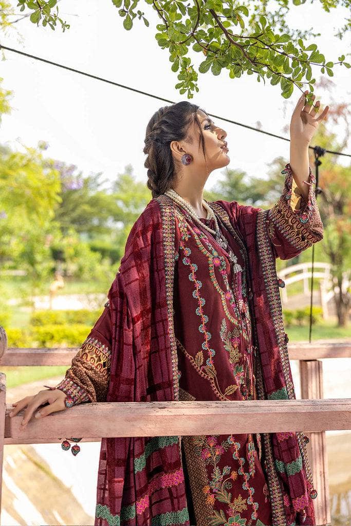 img_charizma_leather_peach_velvet_shawl_awwal_boutique