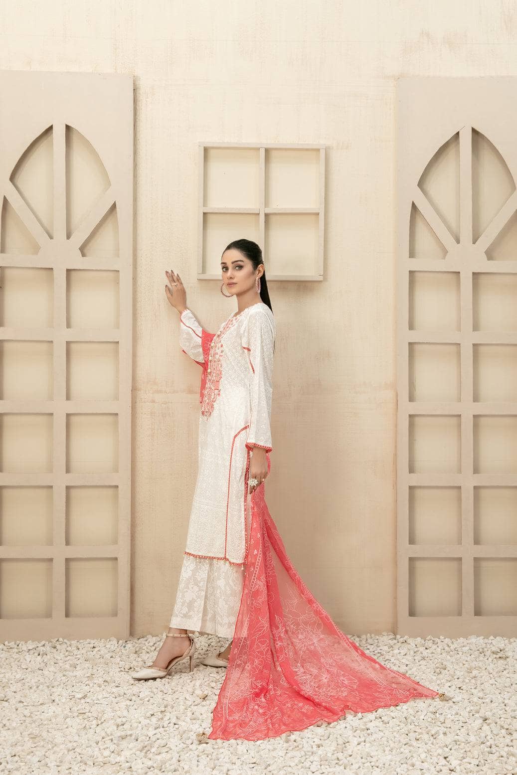 img_amna_sohail_melika_awwal_boutique