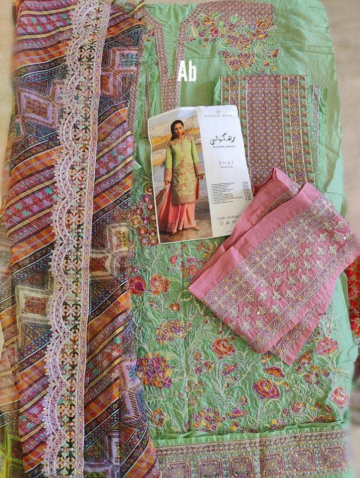 img_open_pic_hussain_rehar_awwal_boutique