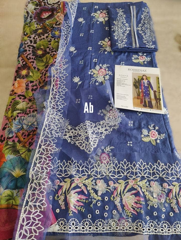 img_open_pic_roheenaz_lawn_23_awwal_boutique