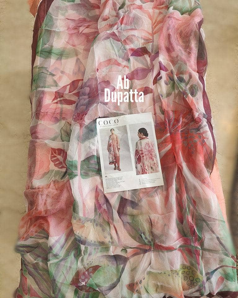 img_coco_lawn_23_awwal_boutique